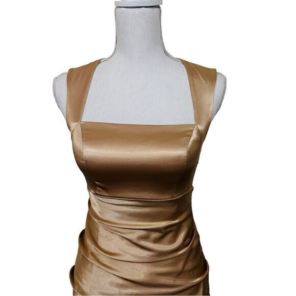 Adrianna Papell Gold Sleeveless Satin Bodycon Mini Dress size XS - Picture 12 of 16